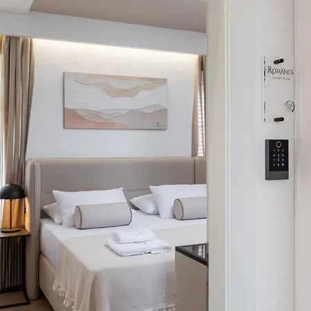 Le Prestige Luxury , Self Check-in, Minutes From Waterfront 4* سبليت