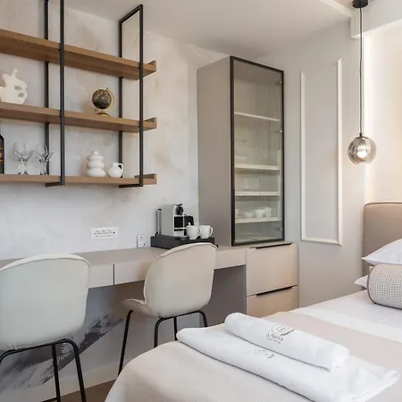 Le Prestige Luxury , Self Check-in, Minutes From Waterfront بيت ضيافة