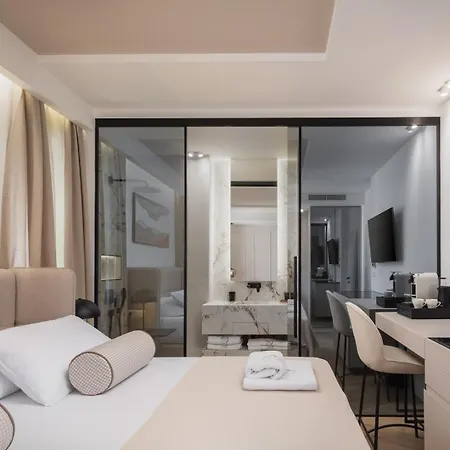 Luxury Le Prestige Few Minutes From Split's Iconic Waterfront ゲストハウス