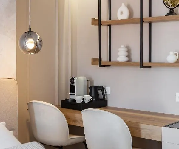 Guest house Le Prestige Luxury , Self Check-in, Minutes From Waterfront Split