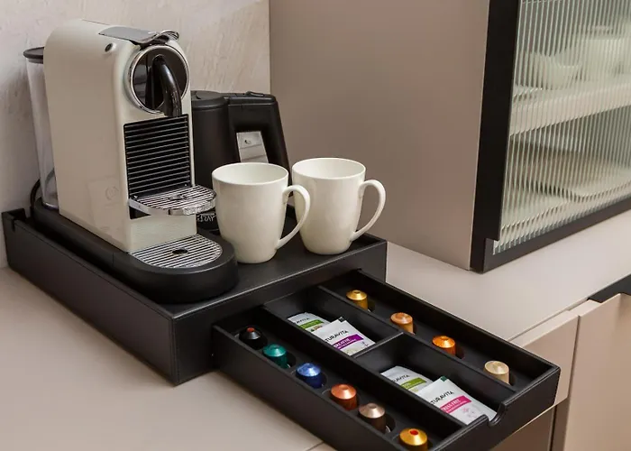 Le Prestige Luxury , Self Check-in, Minutes From Waterfront بيت ضيافة