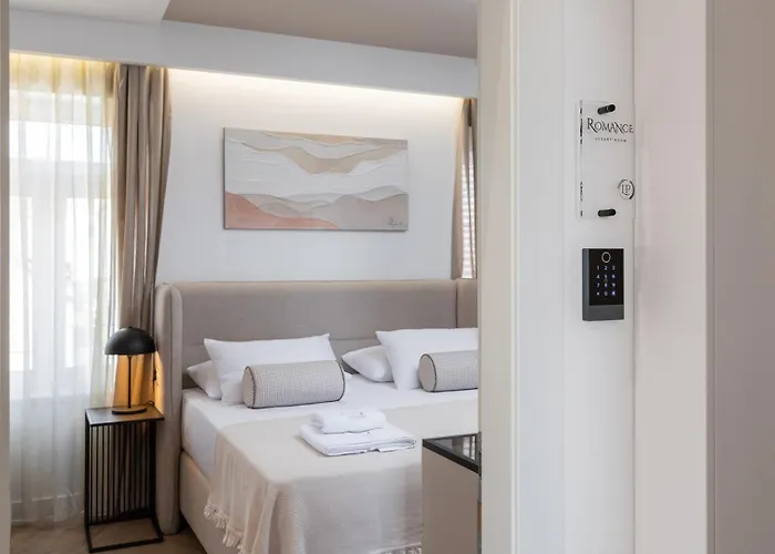 Le Prestige Luxury , Self Check-in, Minutes From Waterfront 4* Split