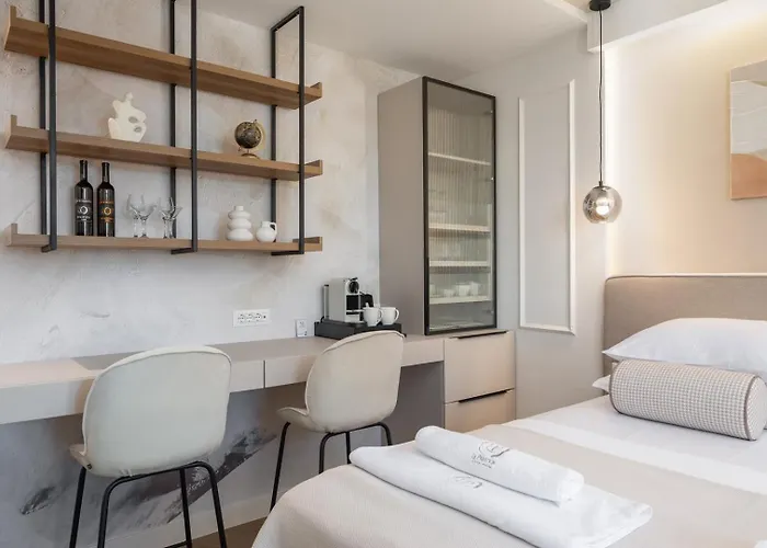 Le Prestige Luxury , Self Check-in, Minutes From Waterfront