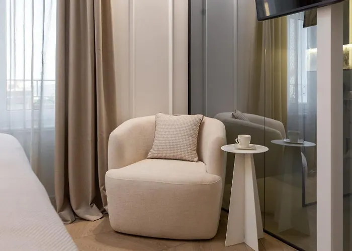 Guest house Le Prestige Luxury , Self Check-in, Minutes From Waterfront Split