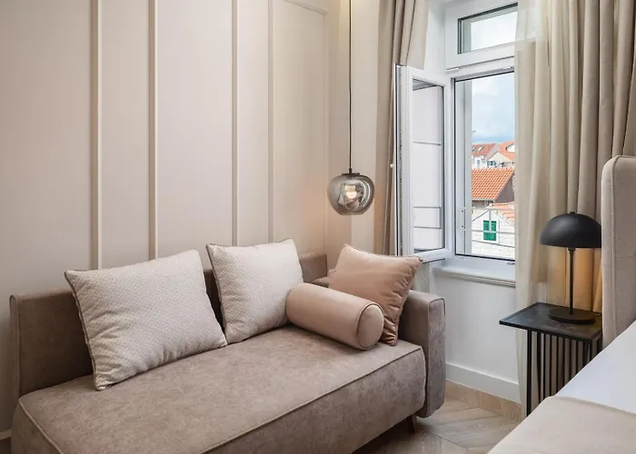 بيت ضيافة Le Prestige Luxury , Self Check-in, Minutes From Waterfront 4*