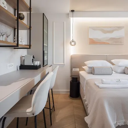 Gostinjska kuća Le Prestige Luxury , Self Check-in, Minutes From Waterfront